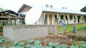 MAF IT specialists install satellite Internet access