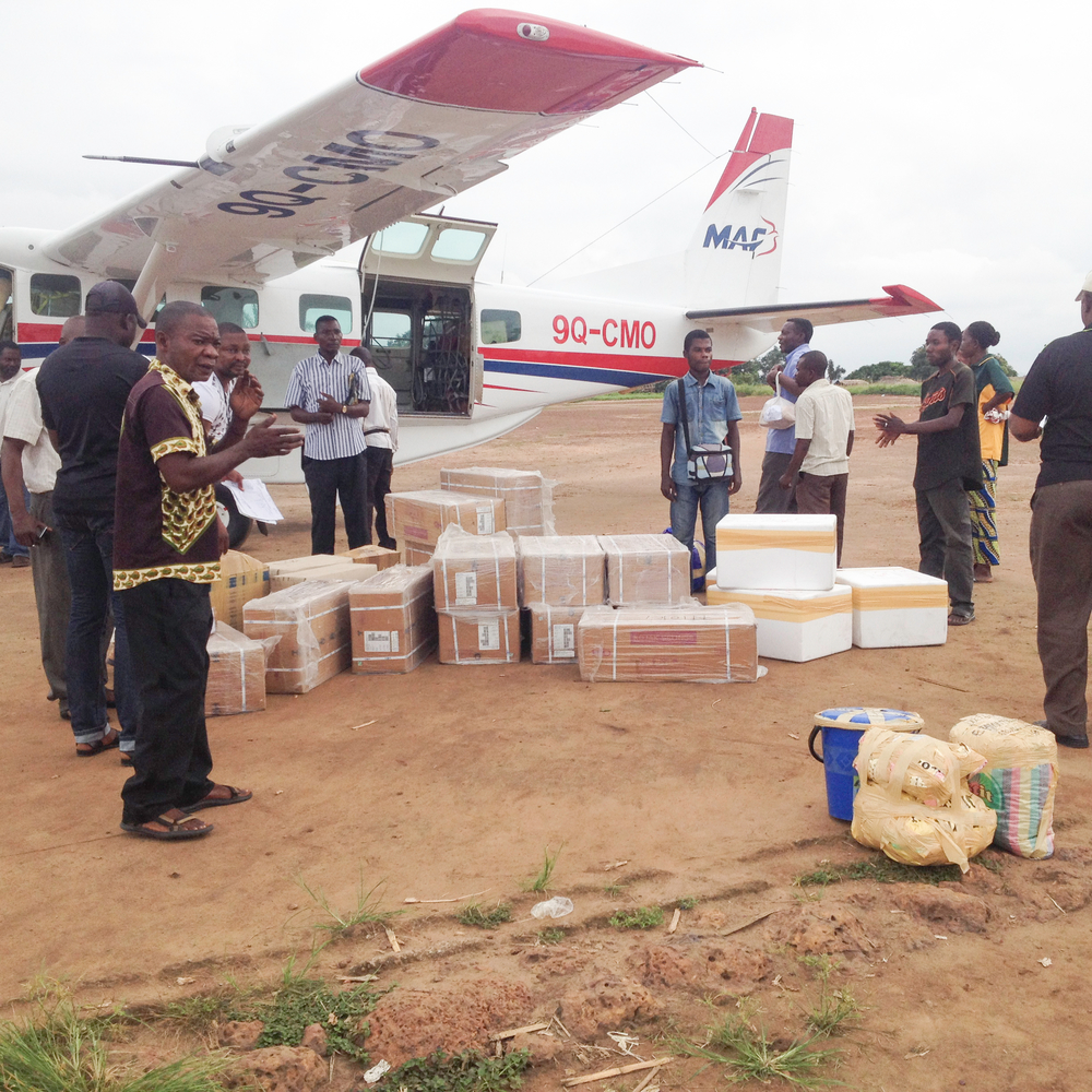 MAF airplane brings vaccines to remote villages DR Congo